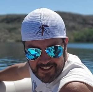 Meet your Posher, Casey